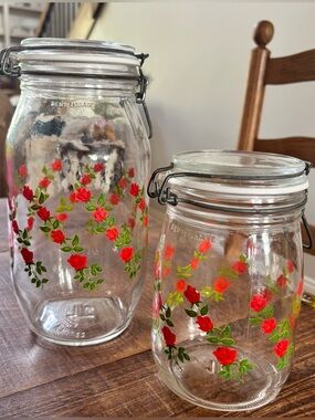 Vintage ARC France Niveau De Remplissage Floral Rose Glass Canister